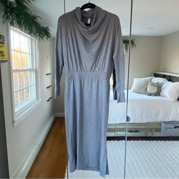 NWT Daily Practice by Anthropologie The Arabella Drapey Dress Cowl Neck Gray M - Picture 10 of 12